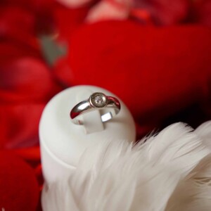 BAGUE JONC SOLITAIRE